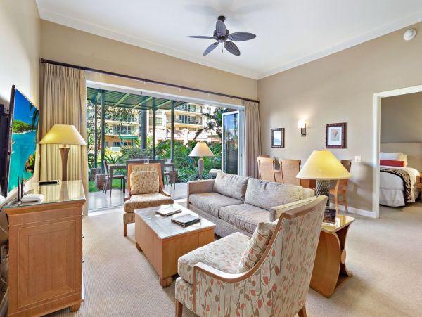 Maui Vacation Rental - Six Bedroom Ground Floor Luxury Suites
