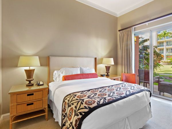 Maui Vacation Rental - Six Bedroom Ground Floor Luxury Suites