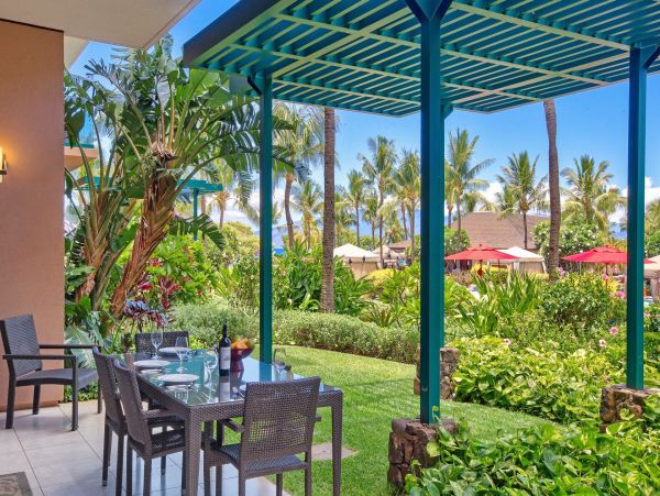 Maui Vacation Rental - Six Bedroom Ground Floor Luxury Suites