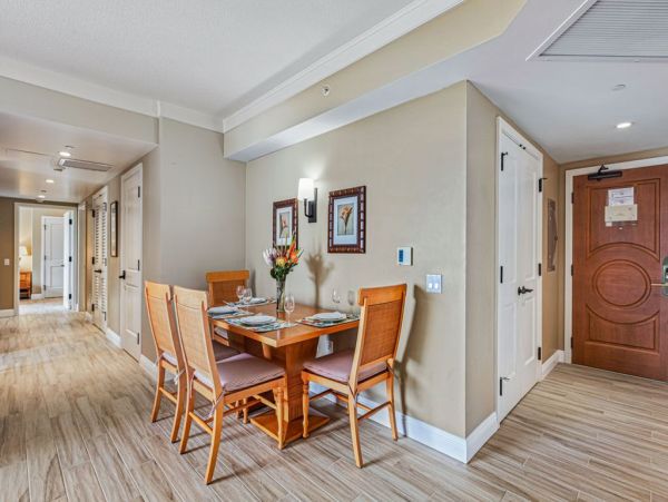 Luxurious Two-Bedroom Ocean View Suite in Kaanapali