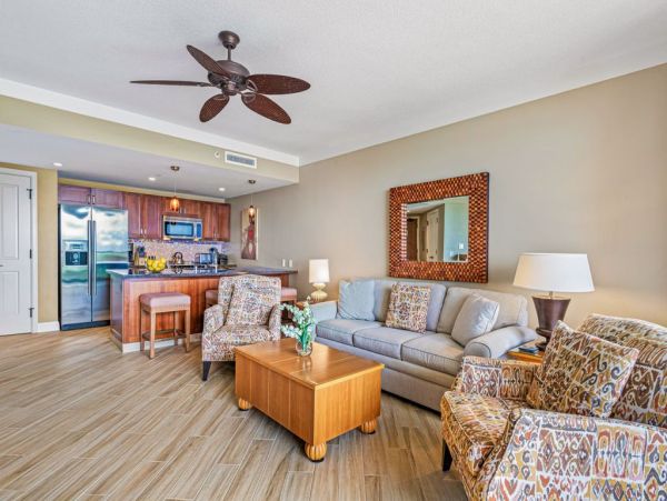 Luxurious Two-Bedroom Ocean View Suite in Kaanapali
