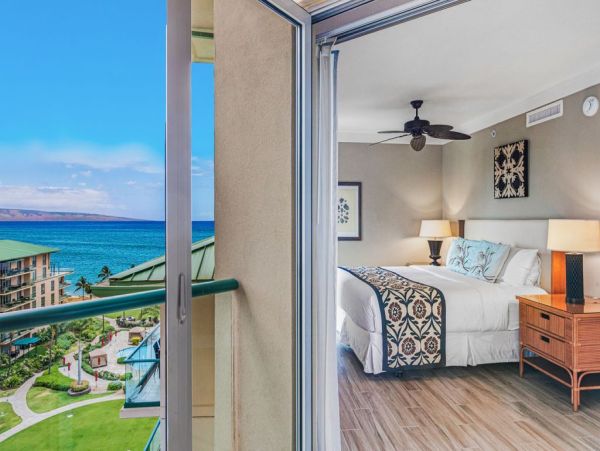 Luxurious Two-Bedroom Ocean View Suite in Kaanapali