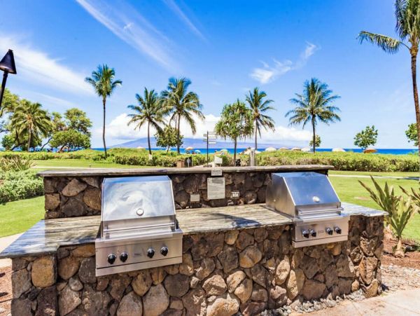 Luxurious Two-Bedroom Ocean View Suite in Kaanapali