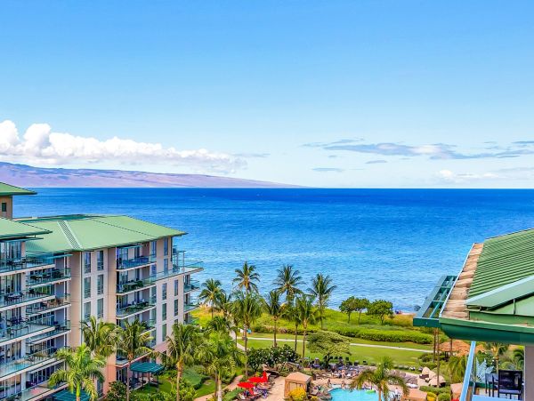 Luxurious Two-Bedroom Ocean View Suite in Kaanapali