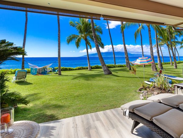 Oceanfront Lahaina Luxury Vacation Rental Sleeps 8 Guests
