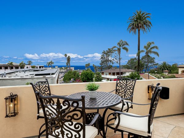 Luxury La Jolla 5 Bedroom Villa with Ocean Views Sleeps 12