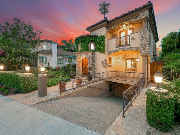 Luxury La Jolla 5 Bedroom Villa with Ocean Views Sleeps 12