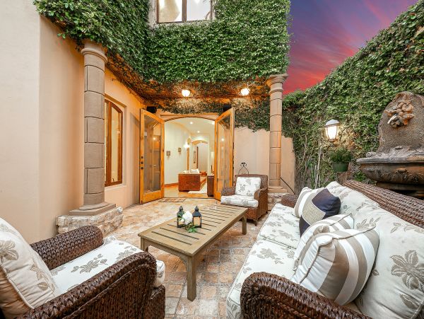 Luxury La Jolla 5 Bedroom Villa with Ocean Views Sleeps 12