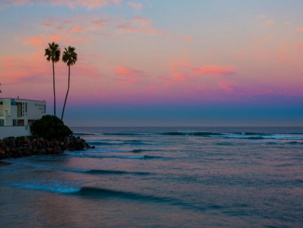 Charming 3 Bedroom Duplex in Del Mar One Block to Beach