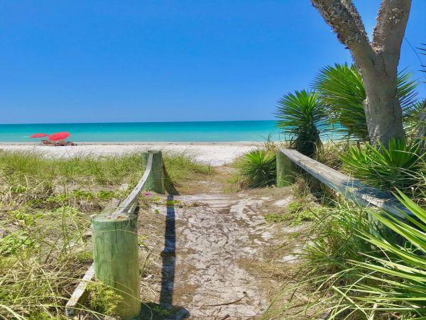 Bradenton Beach Vacation Pool Home With Bay Views Sleeps 10
