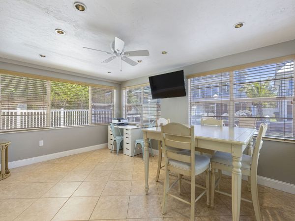 Bradenton Beach Vacation Pool Home With Bay Views Sleeps 10