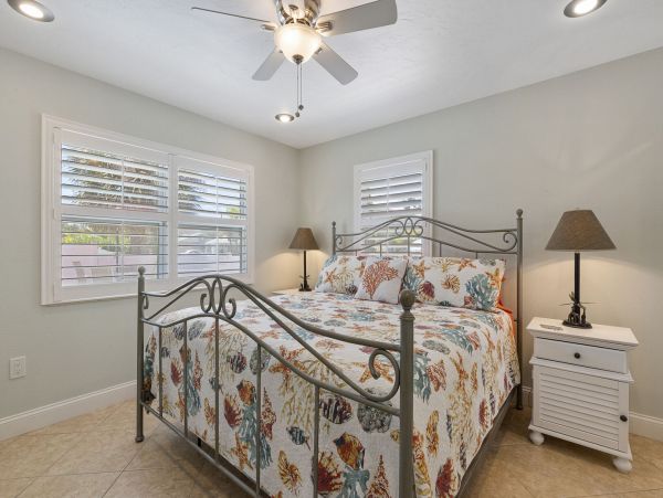 Bradenton Beach Vacation Pool Home With Bay Views Sleeps 10