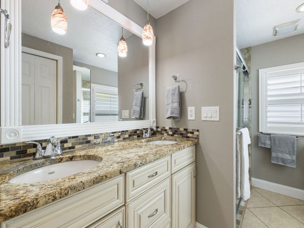 Bradenton Beach Vacation Pool Home With Bay Views Sleeps 10