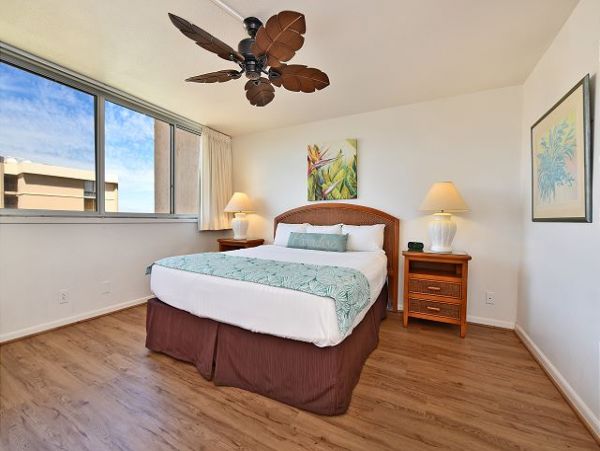 Ocean View Two Bedroom Rental Beach Condo in Kahana
