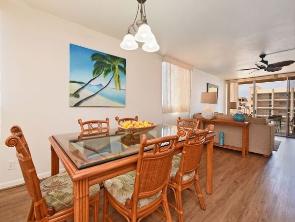 Ocean View Two Bedroom Rental Beach Condo in Kahana