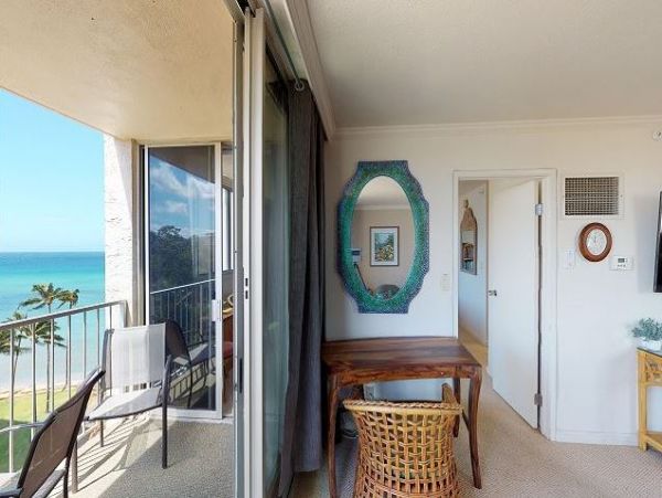 Great Value Lahaina Vacation Beach Condo Sleeps 6 Guests