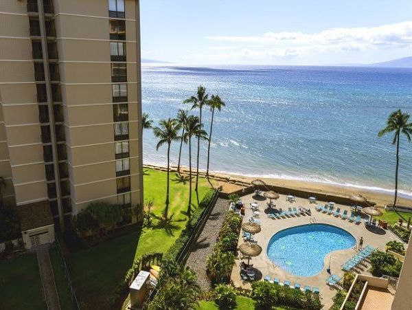 Great Value Lahaina Vacation Beach Condo Sleeps 6 Guests