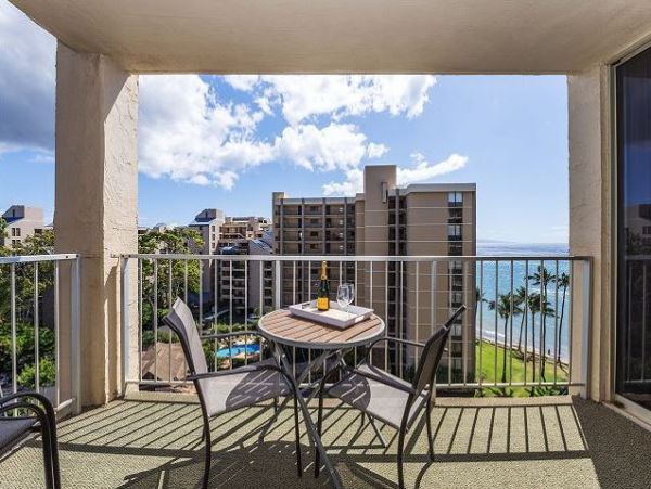 Great Value Lahaina Vacation Beach Condo Sleeps 6 Guests