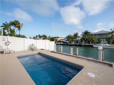 Key Colony Beach Vacation Duplex Sleeps 7 Guests
