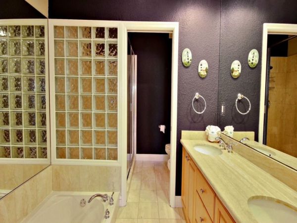 3 Story Townhouse with Marina Views and Steps to Pool & Spa