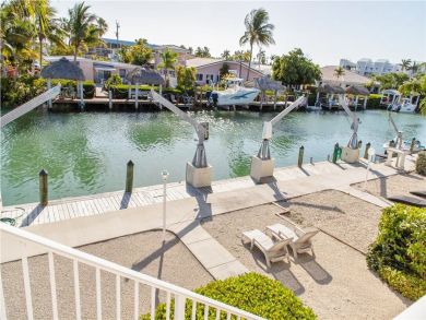 Key Colony Vacation Home Sleeps 6 Guests Short Walk to Beach