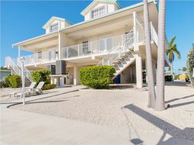 Key Colony Vacation Home Sleeps 6 Guests Short Walk to Beach