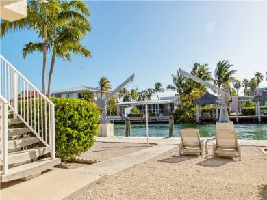 Key Colony Vacation Home Sleeps 6 Guests Short Walk to Beach