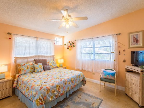 Three Bedroom Vacation Duplex in Key Colony Beach