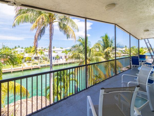 Three Bedroom Vacation Duplex in Key Colony Beach