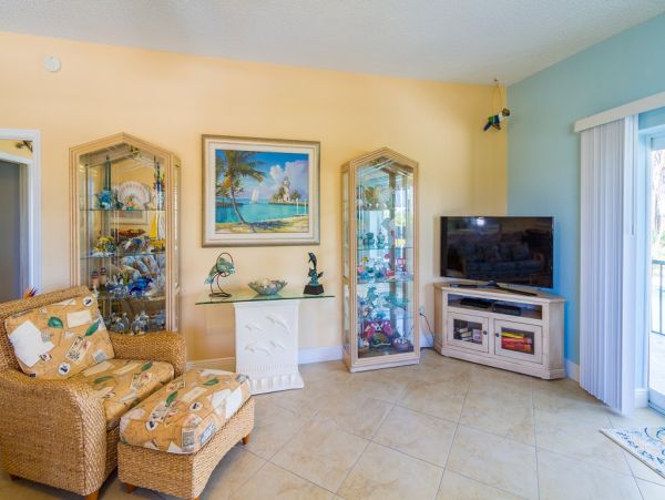 Three Bedroom Vacation Duplex in Key Colony Beach