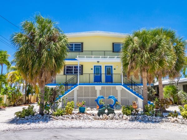 Three Bedroom Vacation Duplex in Key Colony Beach