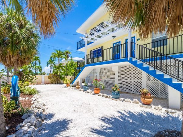 Three Bedroom Vacation Duplex in Key Colony Beach
