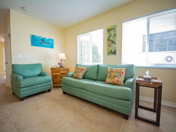 Canal Front 3 Bedroom Home Sleeps 8 Guests Key Colony Beach