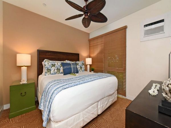 Lahaina Vacation Condo Sleeps 6 Guests Short Walk to Beach