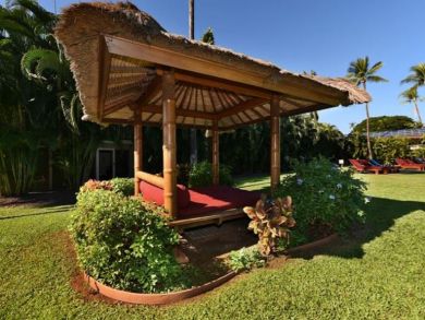 Great Value Lahaina Vacation Rental Condo Two Bedrooms