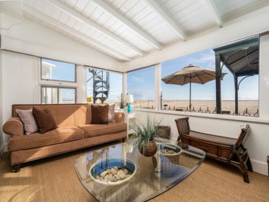 Newport Beach 7 Bedroom Oceanfront Vacation Home