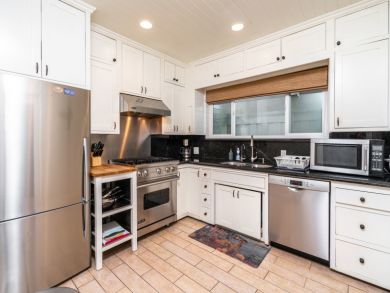 Newport Beach 7 Bedroom Oceanfront Vacation Home