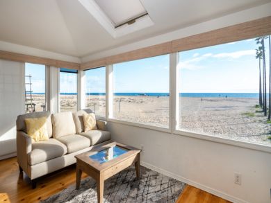 Newport Beach 7 Bedroom Oceanfront Vacation Home