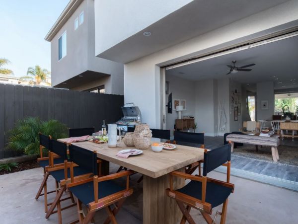 Four Bedrooms Plus Den Vacation Home in Pacific Beach