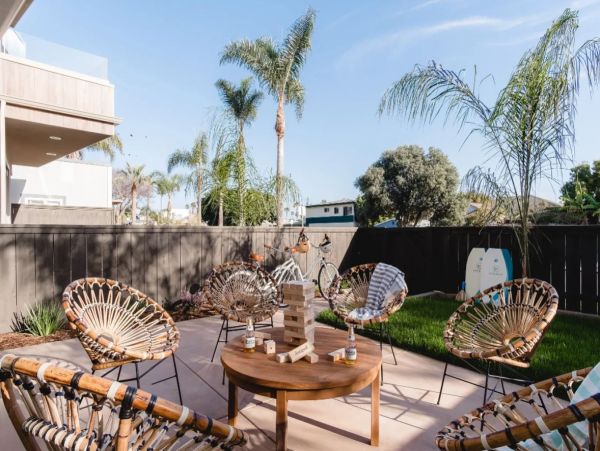 Four Bedrooms Plus Den Vacation Home in Pacific Beach