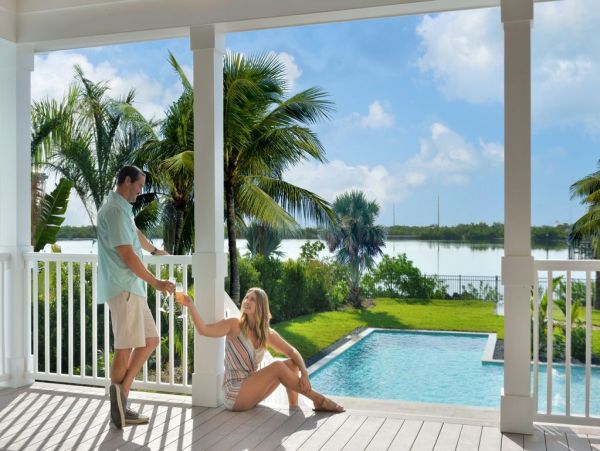 Key Heaven Vacation Home Sleeps 8 Guests