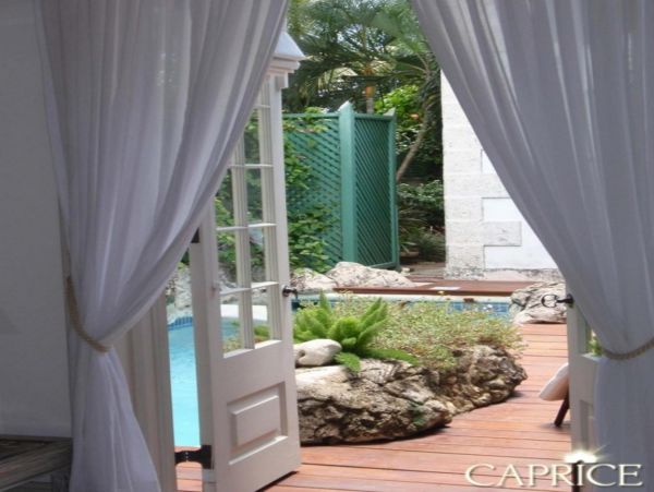 Barbados Home 947684