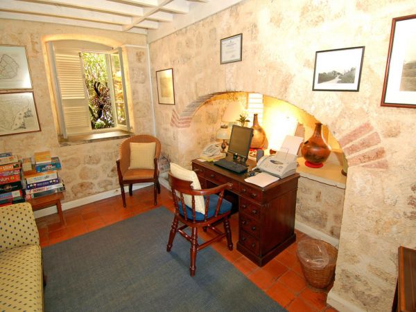 Barbados Home 947699