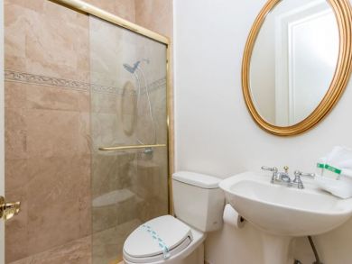 Pompano Beach Vacation Home Sleeps 12 Guests