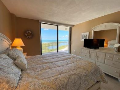 Beachfront Vacation Condo Great Views of Gulf & Beach Beachfront Vacation Condo Great Views of Gulf & Beach