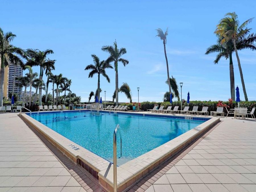 Marco Island Beachfront One Bedroom Condo