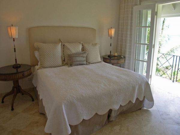 Barbados Condo 947719