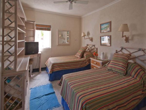 Barbados Home 947723
