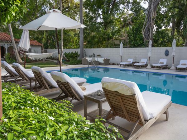 Barbados Home 947724