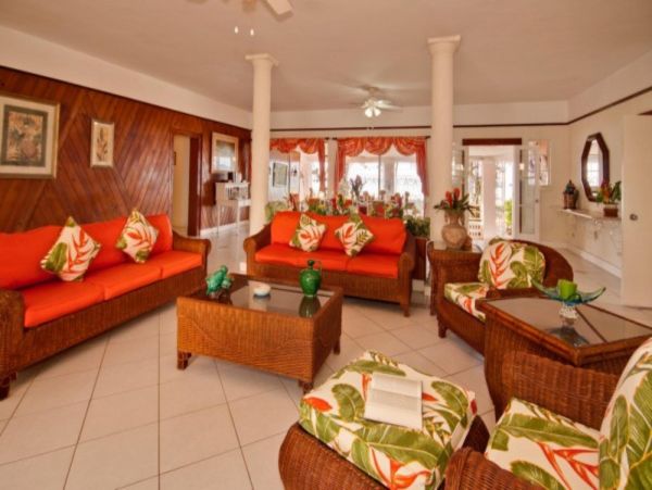 Barbados Home 947738